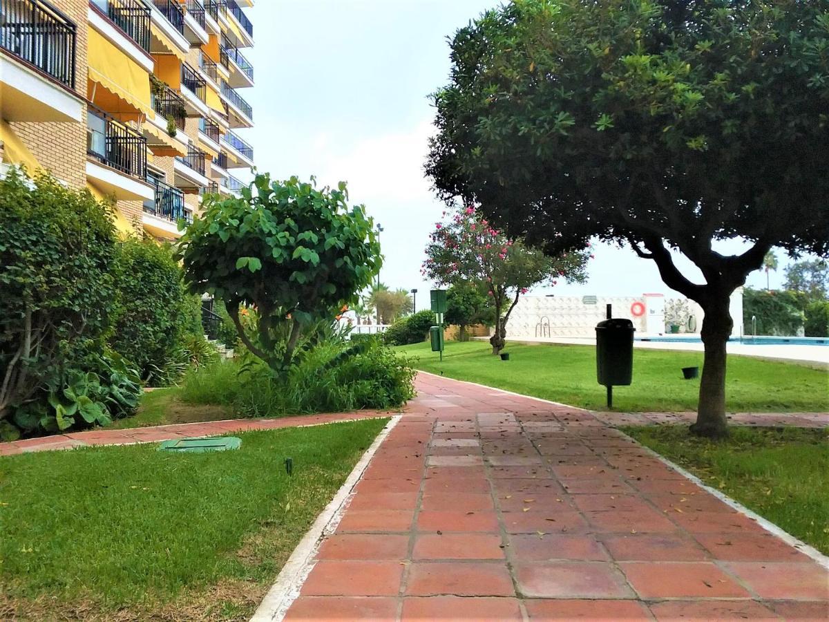 Fuengirola Playa Beachfront Exterior photo