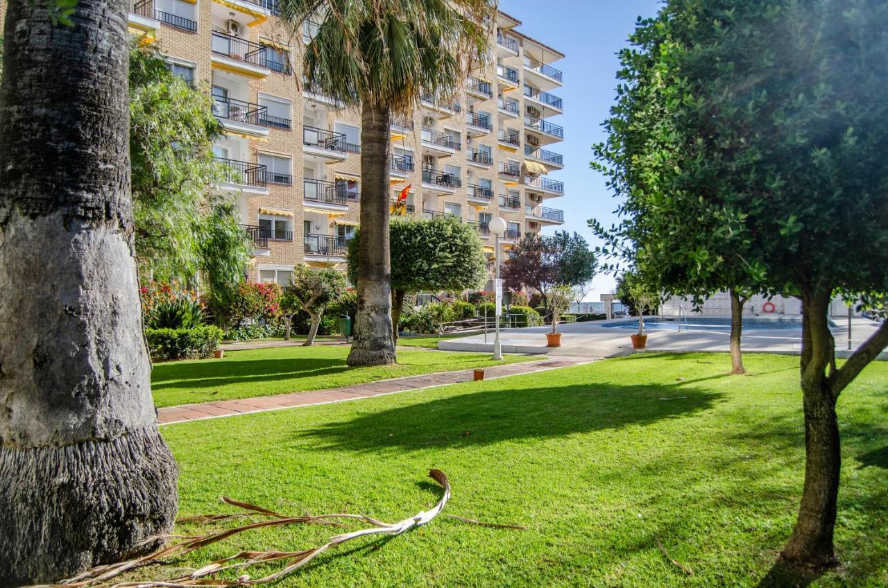 Fuengirola Playa Beachfront Exterior photo