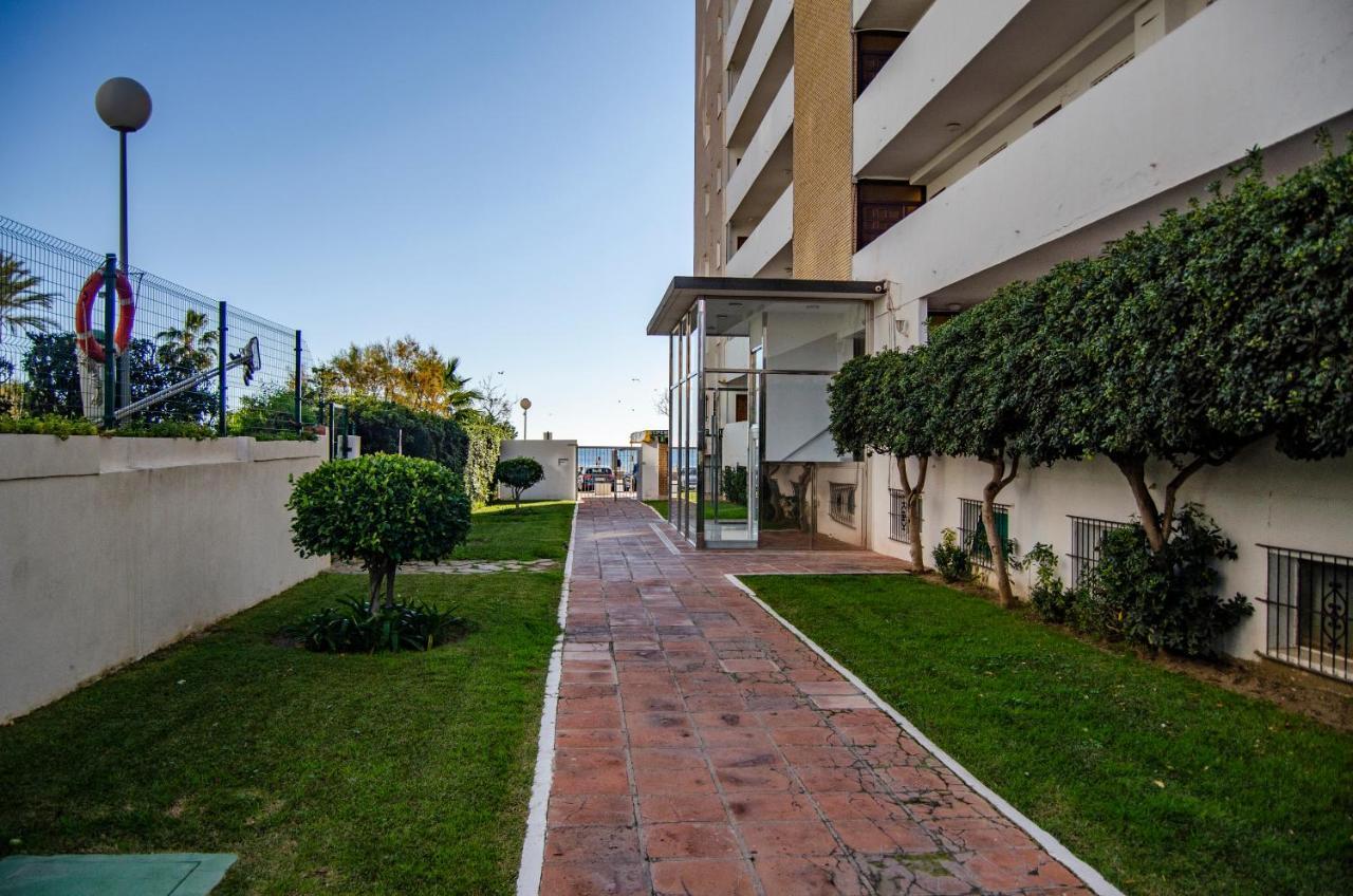 Fuengirola Playa Beachfront Exterior photo