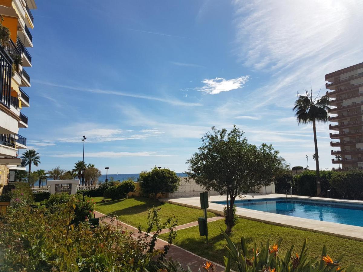 Fuengirola Playa Beachfront Exterior photo
